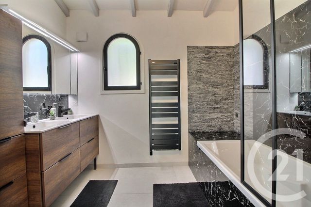 Maison &agrave; vendre - 6 pi&egrave;ces - 210 m2 - Roquefort Les Pins - 06 - PROVENCE-ALPES-COTE-D-AZUR