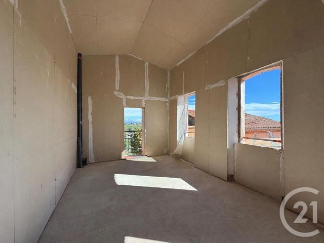 Appartement F4 &agrave; vendre - 4 pi&egrave;ces - 80 m2 - Chateauneuf Grasse - 06 - PROVENCE-ALPES-COTE-D-AZUR