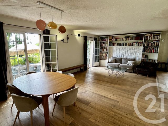 Maison &agrave; vendre - 5 pi&egrave;ces - 137,86 m2 - Le Rouret - 06 - PROVENCE-ALPES-COTE-D-AZUR