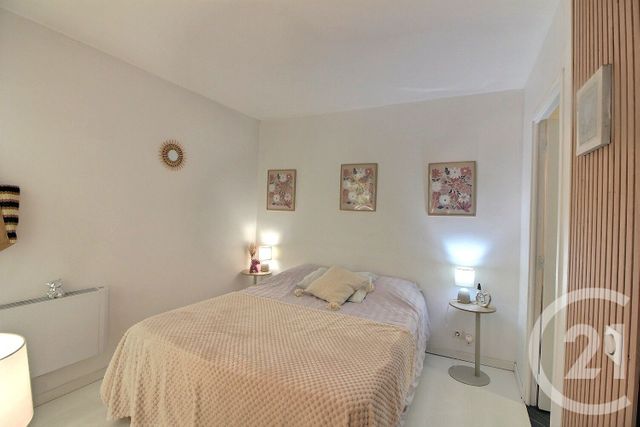 Appartement &agrave; vendre - 3 pi&egrave;ces - 62 m2 - Grasse - 06 - PROVENCE-ALPES-COTE-D-AZUR
