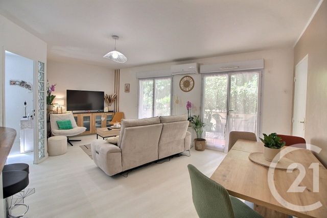 Appartement &agrave; vendre - 3 pi&egrave;ces - 62 m2 - Grasse - 06 - PROVENCE-ALPES-COTE-D-AZUR