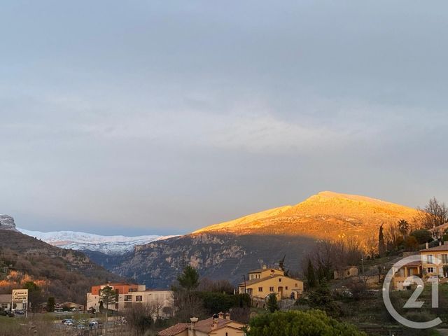 Appartement F2 &agrave; vendre - 2 pi&egrave;ces - 45 m2 - Chateauneuf Grasse - 06 - PROVENCE-ALPES-COTE-D-AZUR
