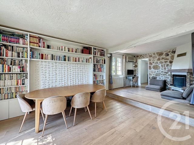 Maison à vendre - 5 pièces - 137,86 m2 - Le Rouret - 06 - PROVENCE-ALPES-COTE-D-AZUR