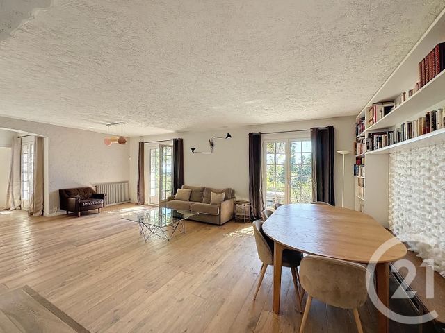 Maison à vendre - 5 pièces - 137,86 m2 - Le Rouret - 06 - PROVENCE-ALPES-COTE-D-AZUR