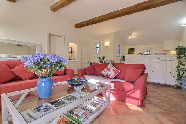 Maison à vendre - 10 pièces - 330 m2 - Chateauneuf Grasse - 06 - PROVENCE-ALPES-COTE-D-AZUR