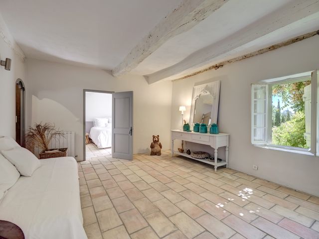 Maison à vendre - 8 pièces - 550 m2 - Chateauneuf Grasse - 06 - PROVENCE-ALPES-COTE-D-AZUR