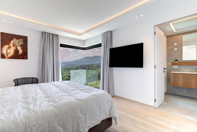 Maison à vendre - 7 pièces - 438 m2 - Opio - 06 - PROVENCE-ALPES-COTE-D-AZUR