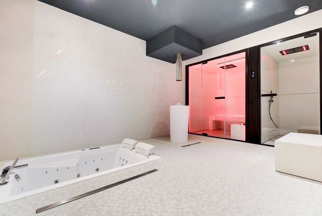 Maison à vendre - 7 pièces - 438 m2 - Opio - 06 - PROVENCE-ALPES-COTE-D-AZUR