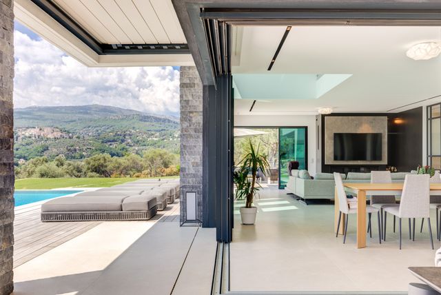 Maison à vendre - 7 pièces - 438 m2 - Opio - 06 - PROVENCE-ALPES-COTE-D-AZUR