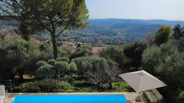 Maison &agrave; vendre - 5 pi&egrave;ces - 192 m2 - Grasse - 06 - PROVENCE-ALPES-COTE-D-AZUR
