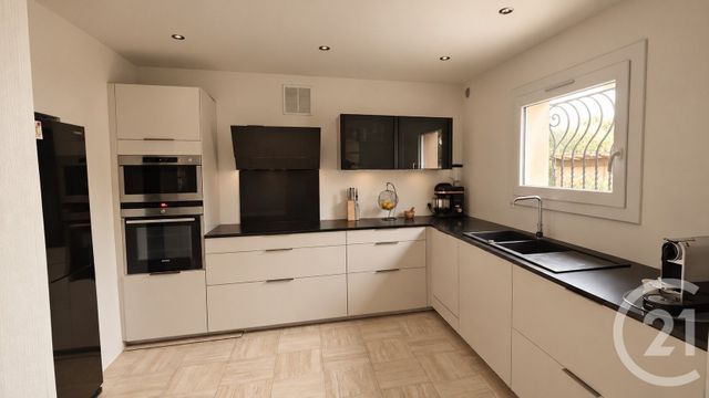 Maison &agrave; vendre - 7 pi&egrave;ces - 222,35 m2 - Roquefort Les Pins - 06 - PROVENCE-ALPES-COTE-D-AZUR