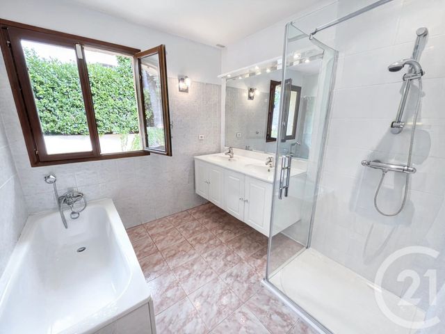 Maison &agrave; vendre - 7 pi&egrave;ces - 200 m2 - Roquefort Les Pins - 06 - PROVENCE-ALPES-COTE-D-AZUR