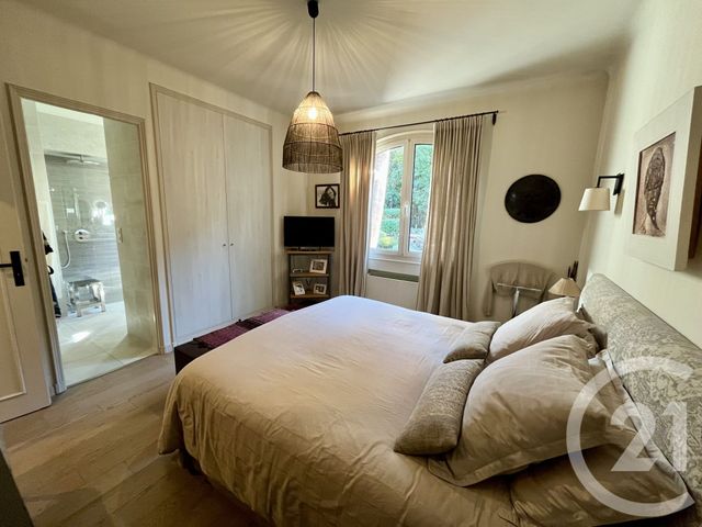 Maison à vendre - 6 pièces - 170 m2 - Roquefort Les Pins - 06 - PROVENCE-ALPES-COTE-D-AZUR