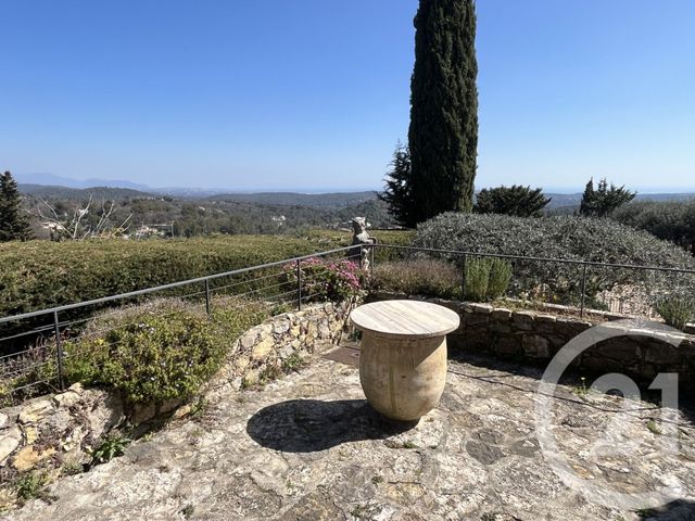 Afficher la photo en grand Maison à vendre - 8 pièces - 231,14 m2 - Le Rouret - 06 - PROVENCE-ALPES-COTE-D-AZUR