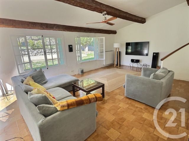 Afficher la photo en grand Maison à vendre - 8 pièces - 231,14 m2 - Le Rouret - 06 - PROVENCE-ALPES-COTE-D-AZUR