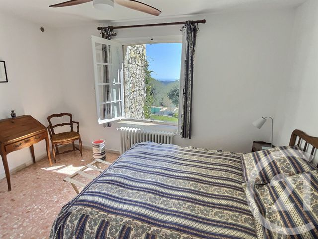 Afficher la photo en grand Maison à vendre - 8 pièces - 231,14 m2 - Le Rouret - 06 - PROVENCE-ALPES-COTE-D-AZUR