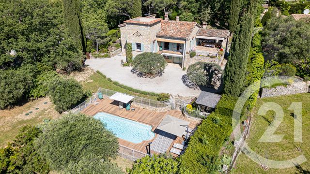 Afficher la photo en grand Maison à vendre - 8 pièces - 231,14 m2 - Le Rouret - 06 - PROVENCE-ALPES-COTE-D-AZUR