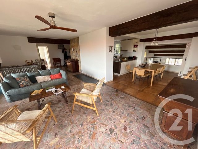 Afficher la photo en grand Maison à vendre - 8 pièces - 231,14 m2 - Le Rouret - 06 - PROVENCE-ALPES-COTE-D-AZUR