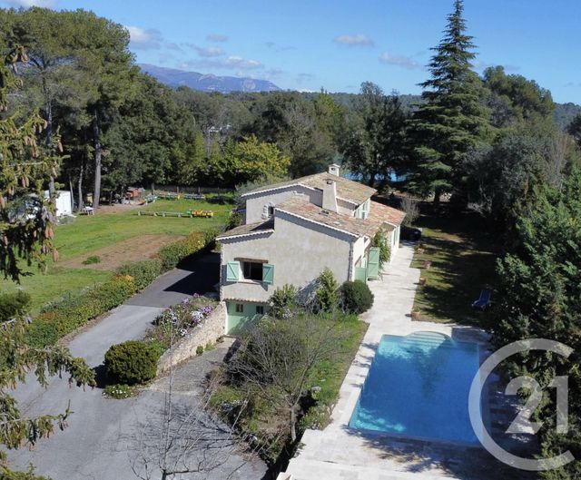 Maison à vendre - 7 pièces - 160 m2 - Roquefort Les Pins - 06 - PROVENCE-ALPES-COTE-D-AZUR