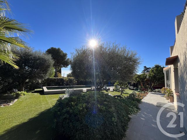 Maison à vendre - 9 pièces - 236 m2 - Vence - 06 - PROVENCE-ALPES-COTE-D-AZUR