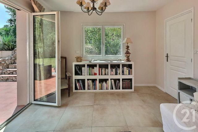 Maison à vendre - 6 pièces - 147,32 m2 - Roquefort Les Pins - 06 - PROVENCE-ALPES-COTE-D-AZUR