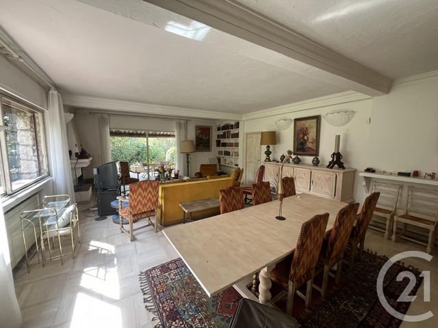 Maison à vendre - 6 pièces - 223,07 m2 - Roquefort Les Pins - 06 - PROVENCE-ALPES-COTE-D-AZUR