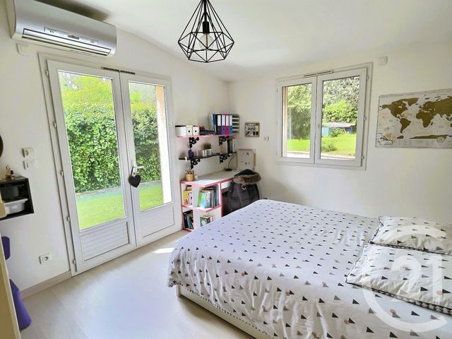 Maison à vendre - 5 pièces - 149,90 m2 - Roquefort Les Pins - 06 - PROVENCE-ALPES-COTE-D-AZUR