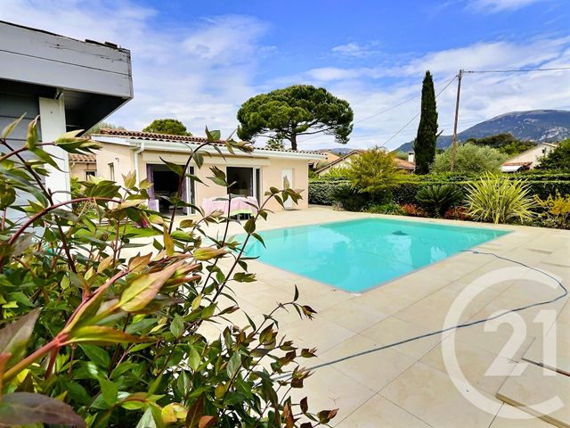 Maison à vendre - 5 pièces - 149,90 m2 - Roquefort Les Pins - 06 - PROVENCE-ALPES-COTE-D-AZUR