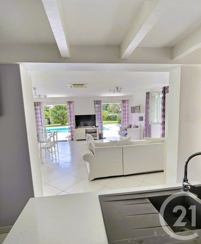 Maison à vendre - 5 pièces - 149,90 m2 - Roquefort Les Pins - 06 - PROVENCE-ALPES-COTE-D-AZUR