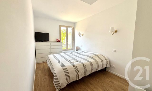 Appartement T4 &agrave; vendre - 4 pi&egrave;ces - 81,01 m2 - Le Rouret - 06 - PROVENCE-ALPES-COTE-D-AZUR