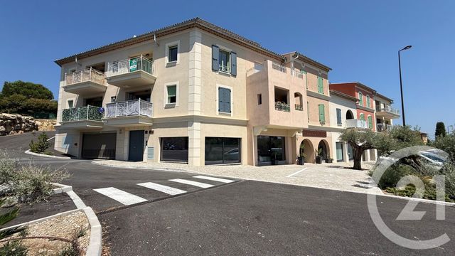Appartement T4 &agrave; vendre - 4 pi&egrave;ces - 81,01 m2 - Le Rouret - 06 - PROVENCE-ALPES-COTE-D-AZUR