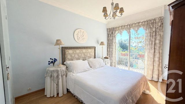 Maison &agrave; vendre - 6 pi&egrave;ces - 189,90 m2 - Roquefort Les Pins - 06 - PROVENCE-ALPES-COTE-D-AZUR