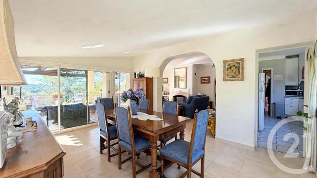 Maison &agrave; vendre - 6 pi&egrave;ces - 189,90 m2 - Roquefort Les Pins - 06 - PROVENCE-ALPES-COTE-D-AZUR