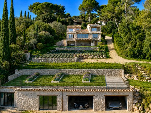 Maison &agrave; vendre - 6 pi&egrave;ces - 297 m2 - St Paul De Vence - 06 - PROVENCE-ALPES-COTE-D-AZUR