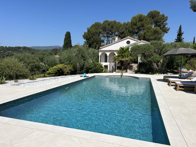 Maison à vendre ROQUEFORT LES PINS
