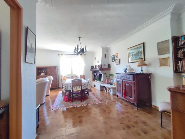 Maison à vendre - 5 pièces - 153 m2 - Chateauneuf Grasse - 06 - PROVENCE-ALPES-COTE-D-AZUR