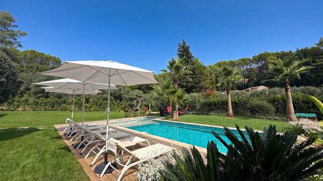 Maison &agrave; vendre - 6 pi&egrave;ces - 173,17 m2 - Roquefort Les Pins - 06 - PROVENCE-ALPES-COTE-D-AZUR
