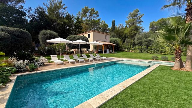 Maison &agrave; vendre - 6 pi&egrave;ces - 173,17 m2 - Roquefort Les Pins - 06 - PROVENCE-ALPES-COTE-D-AZUR
